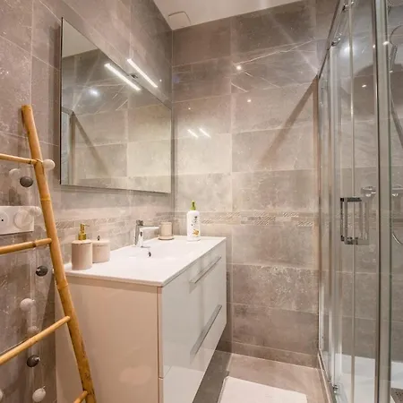 Le Paradis D Elsa Beaune (Cote d'Or)